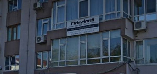 İzmirli Ortodonti Ağız ve Diş Sağlığı Polikliniği